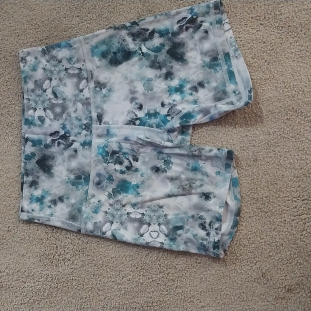 lululemon athletica Patterned Bike Shorts